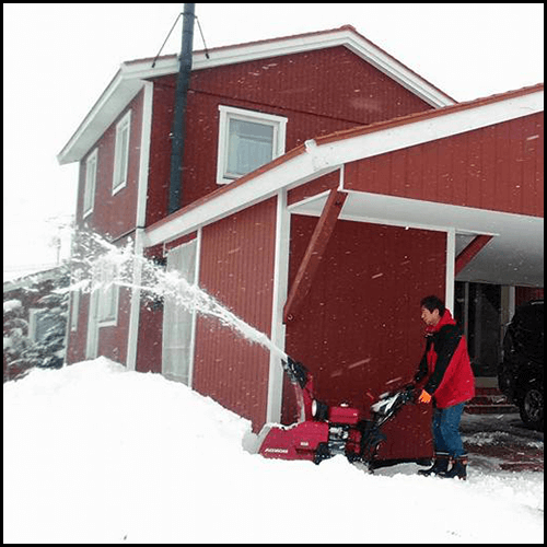 お庭の除雪のイメージ